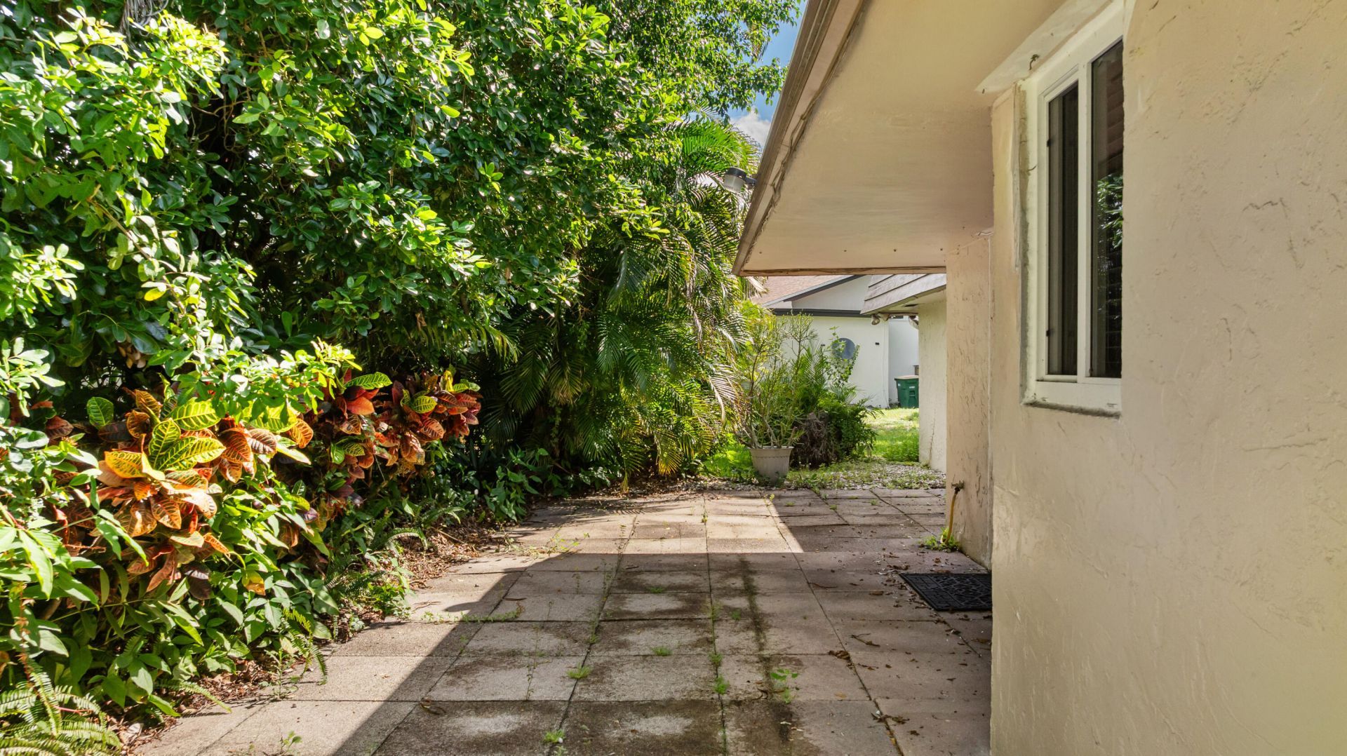 6207 Jacaranda Circle, Tamarac, FL 33319 Photo