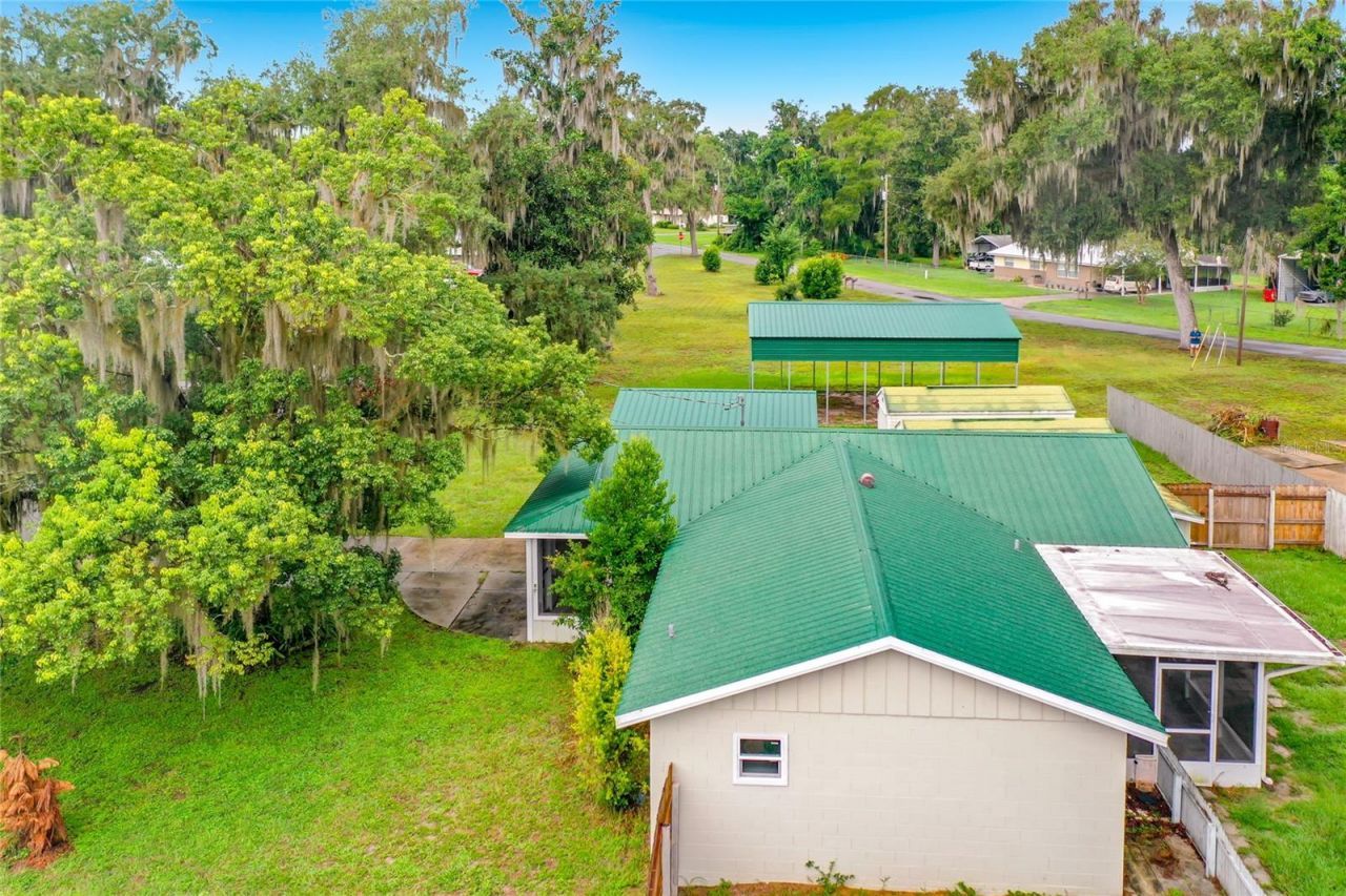 1218 Cr 450, Lake Panasoffkee, FL 33538 Photo