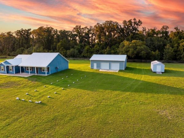 249 SW PLEASANT HILL GLEN, FORT WHITE, FL 32038