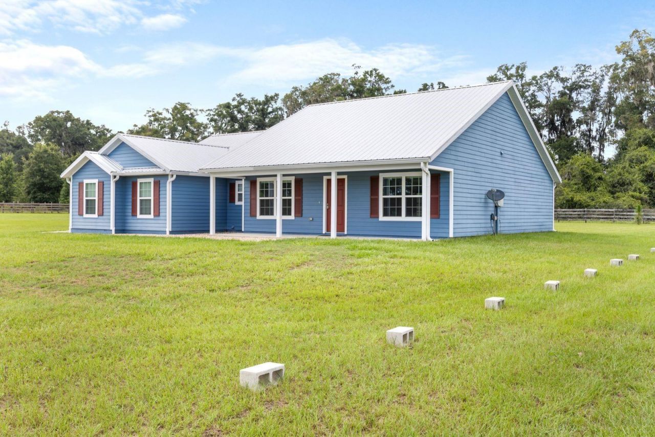 249 SW Pleasant Hill Glen, Fort White, FL 32038 Photo