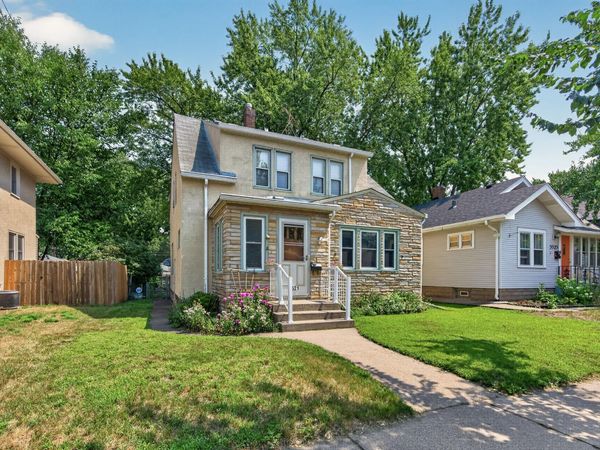3521 36th Avenue S, Minneapolis, MN 55406