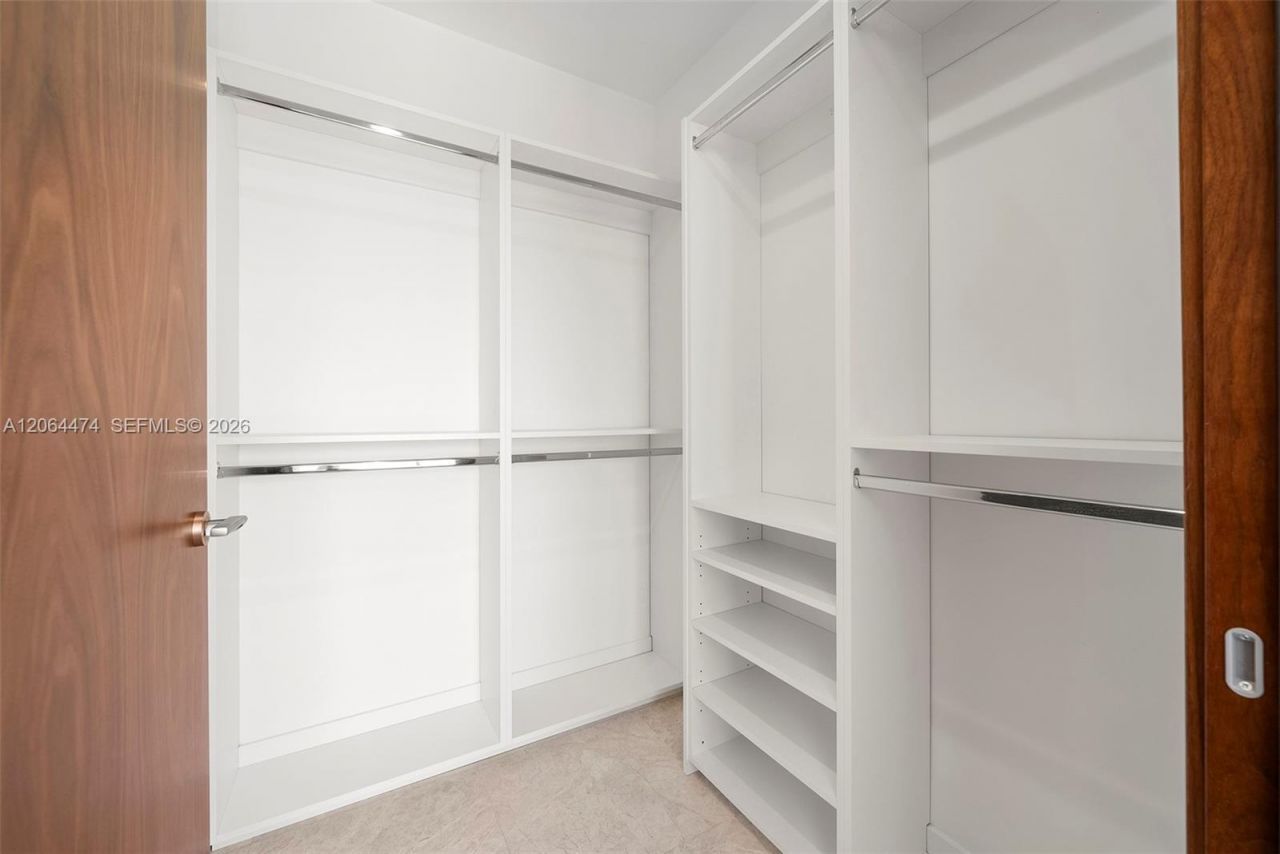 701 Valencia Ave , Unit 401, Coral Gables, FL 33134 Photo