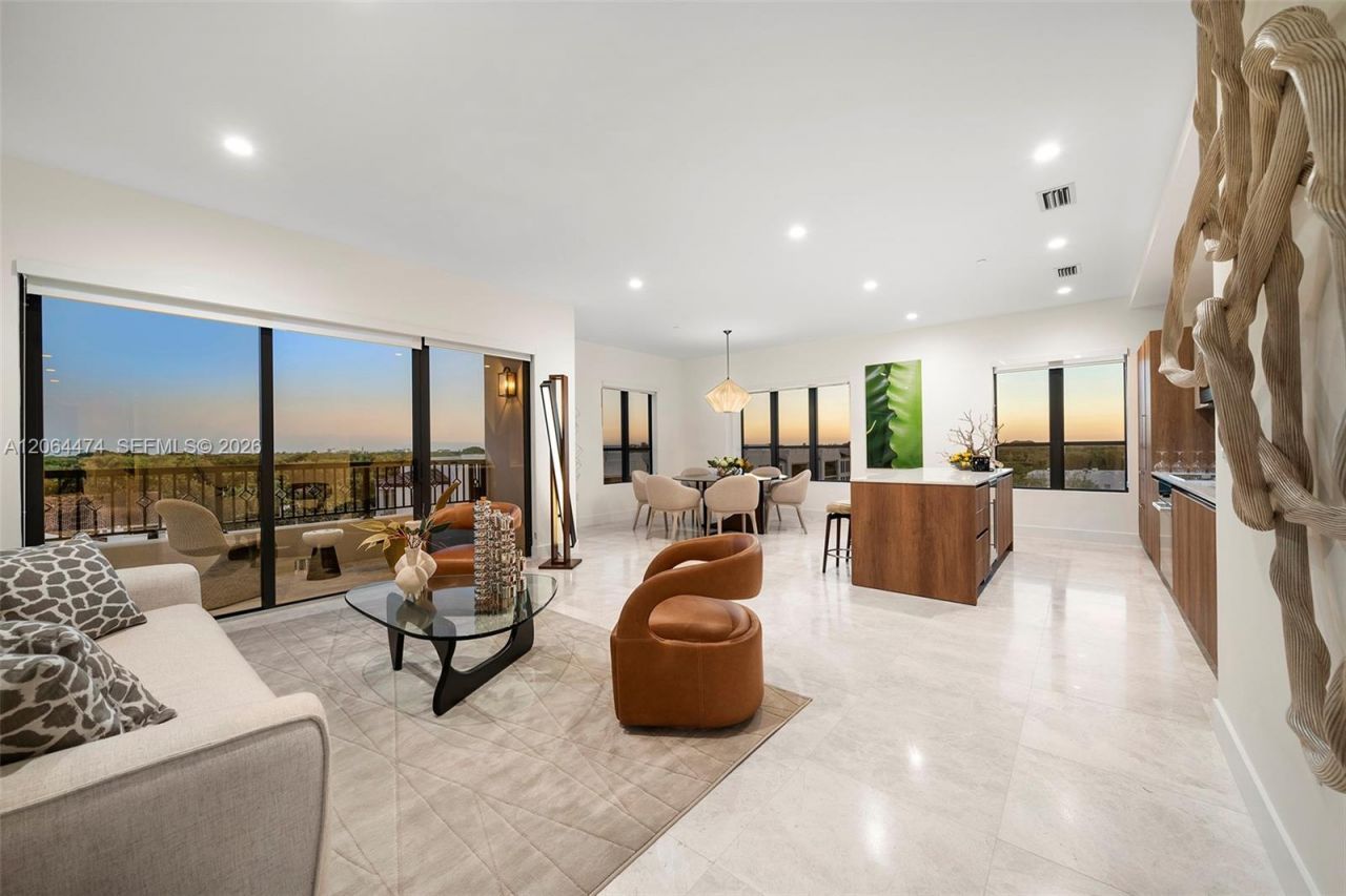 701 Valencia Ave , Unit 401, Coral Gables, FL 33134 Photo