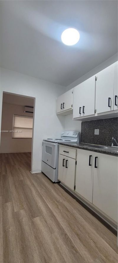 6760 NE Ne 2nd Ave, Unit 1, Miami, FL 33138 Photo