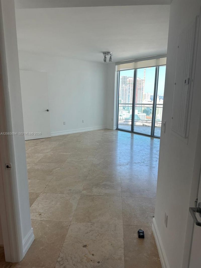 350 S Miami Ave , Unit 2913, Miami, FL 33130 Photo