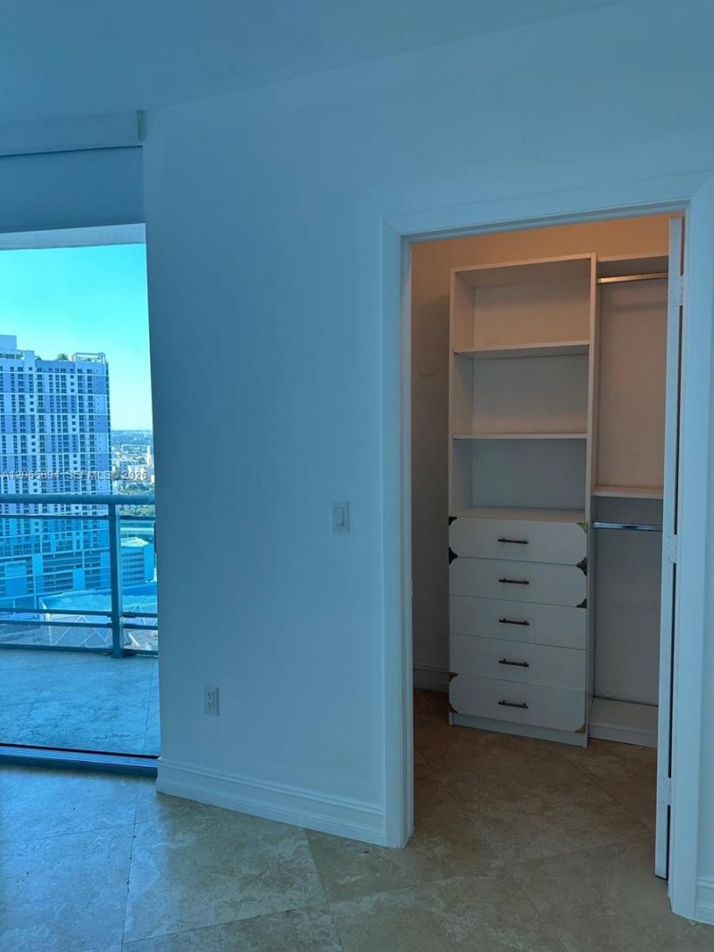 350 S Miami Ave , Unit 2913, Miami, FL 33130 Photo