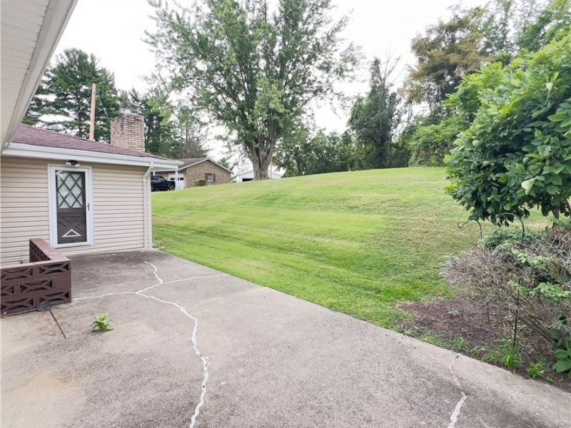 57380 Hospital Road, Bellaire, OH 43906 Photo 4