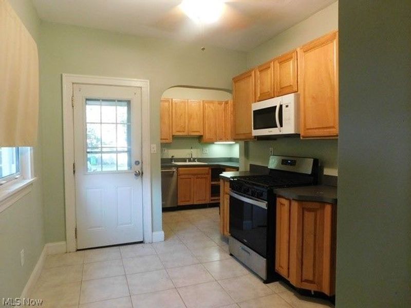 420 Front Street, Berea, OH 44017 Photo 15