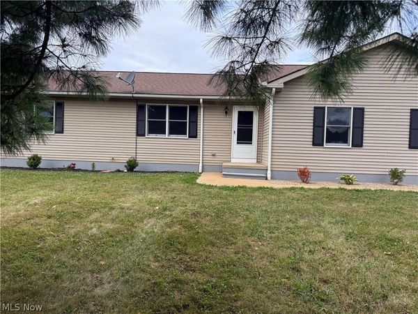 7915 Kennard Road , Lodi, OH 44254
