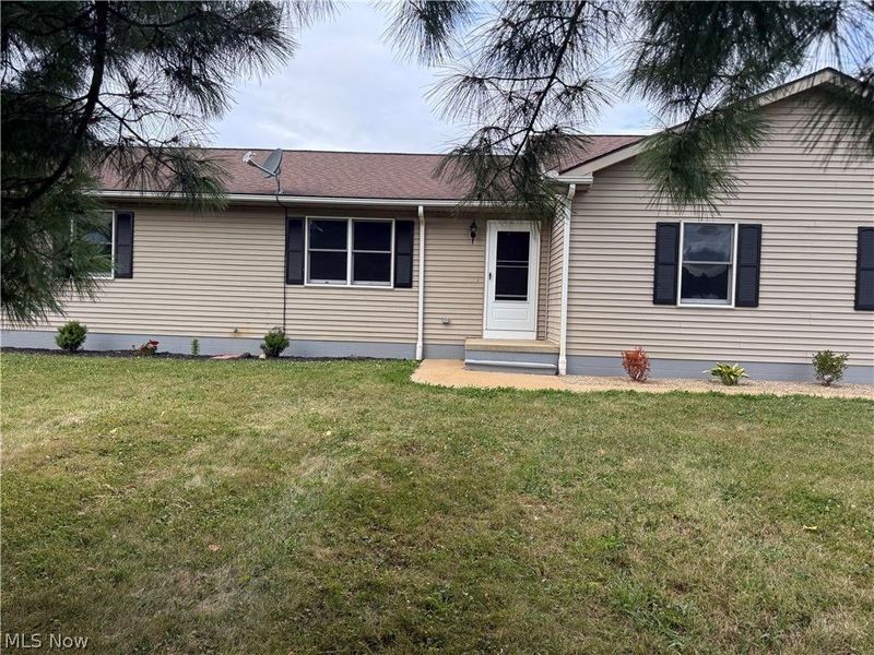 7915 Kennard Road, Lodi, OH 44254 Photo 1