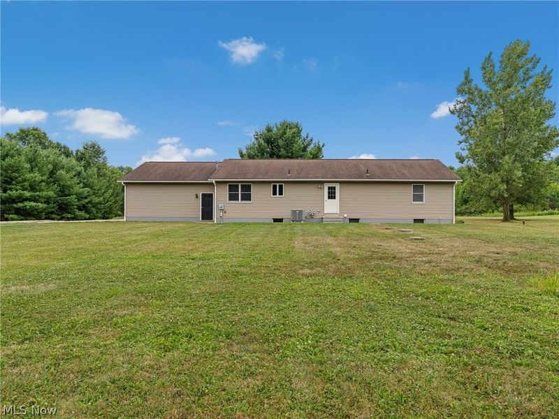 7915 Kennard Road, Lodi, OH 44254 Photo 12