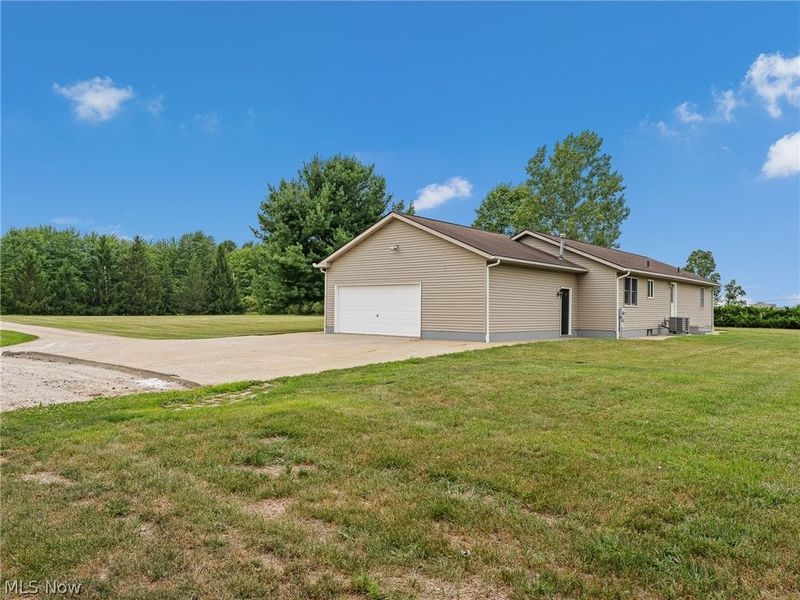 7915 Kennard Road, Lodi, OH 44254 Photo 12