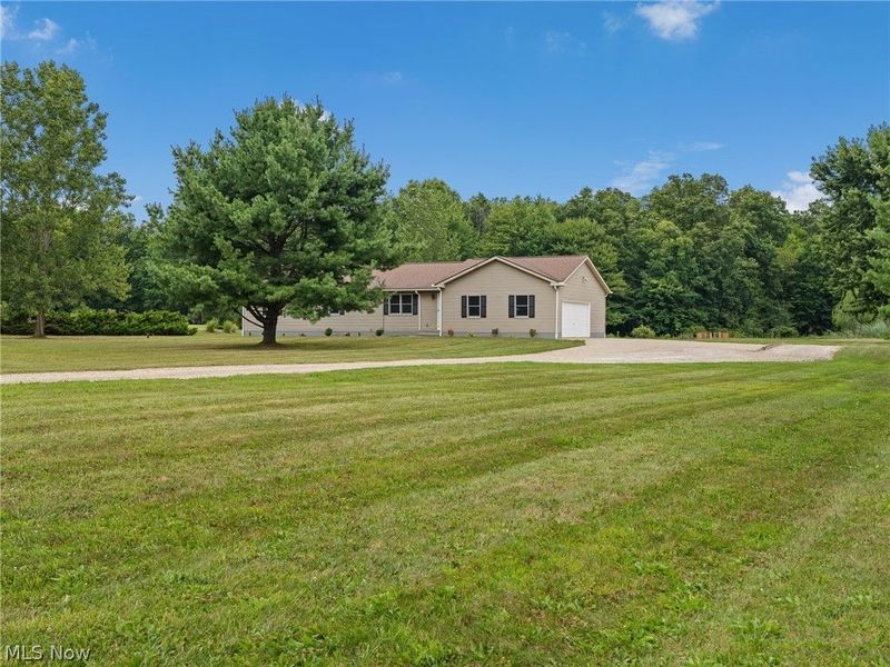 7915 Kennard Road, Lodi, OH 44254 Photo 14