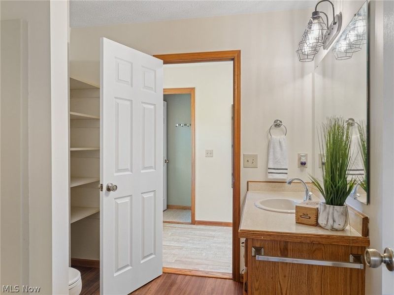 7915 Kennard Road, Lodi, OH 44254 Photo 27