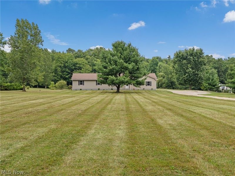 7915 Kennard Road, Lodi, OH 44254 Photo 3