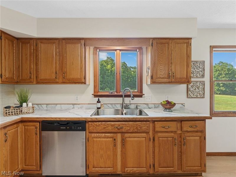 7915 Kennard Road, Lodi, OH 44254 Photo 35