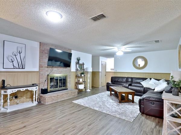 2810 Arrowhead Drive, Abilene, TX 79606