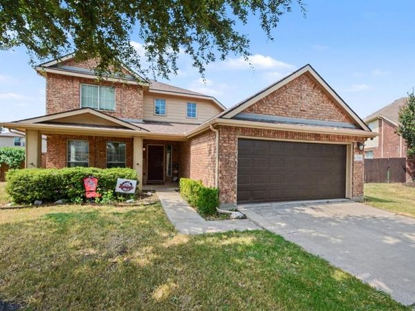 1330 Vireo Court , Aubrey, TX 76227