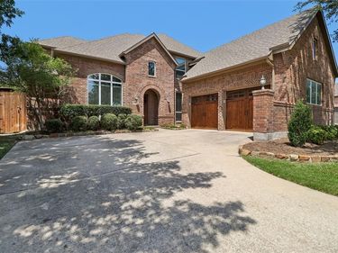 9601 Brazendine Drive, Fort Worth, TX 76244