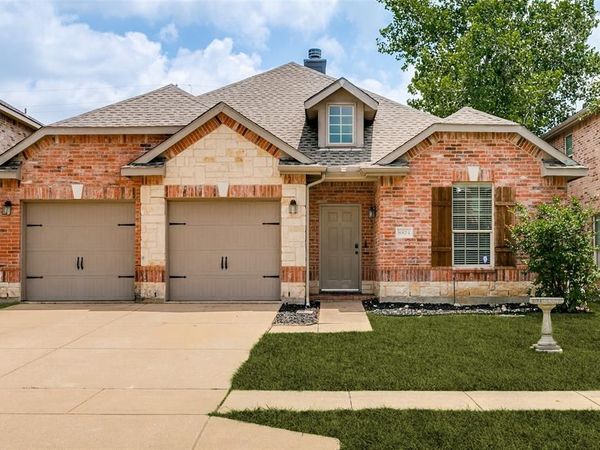 8824 Noontide Drive, Fort Worth, TX 76179