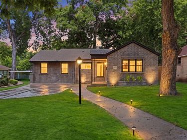 1426 Alaska Avenue, Dallas, TX 75216