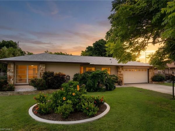 1330 SE 44th TER , CAPE CORAL, FL 33904