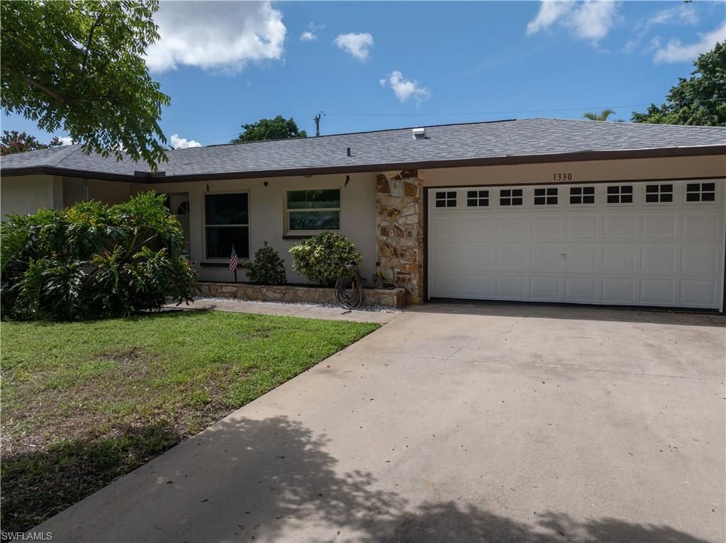 1330 SE 44th Ter, Cape Coral, FL 33904 Photo