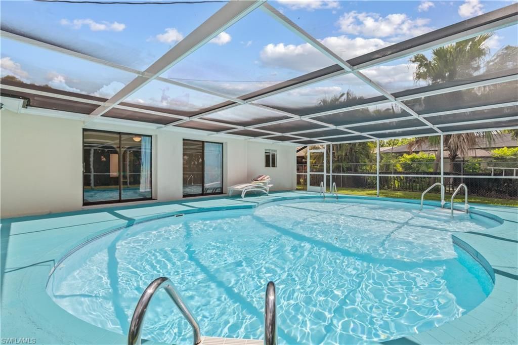 1330 SE 44th Ter, Cape Coral, FL 33904 Photo
