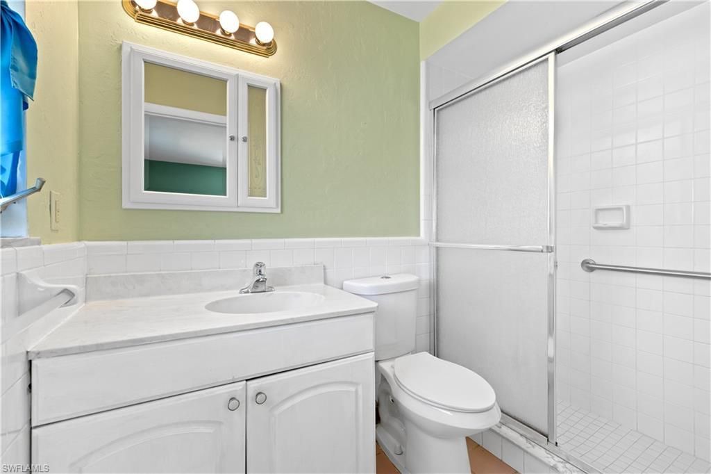 1330 SE 44th Ter, Cape Coral, FL 33904 Photo