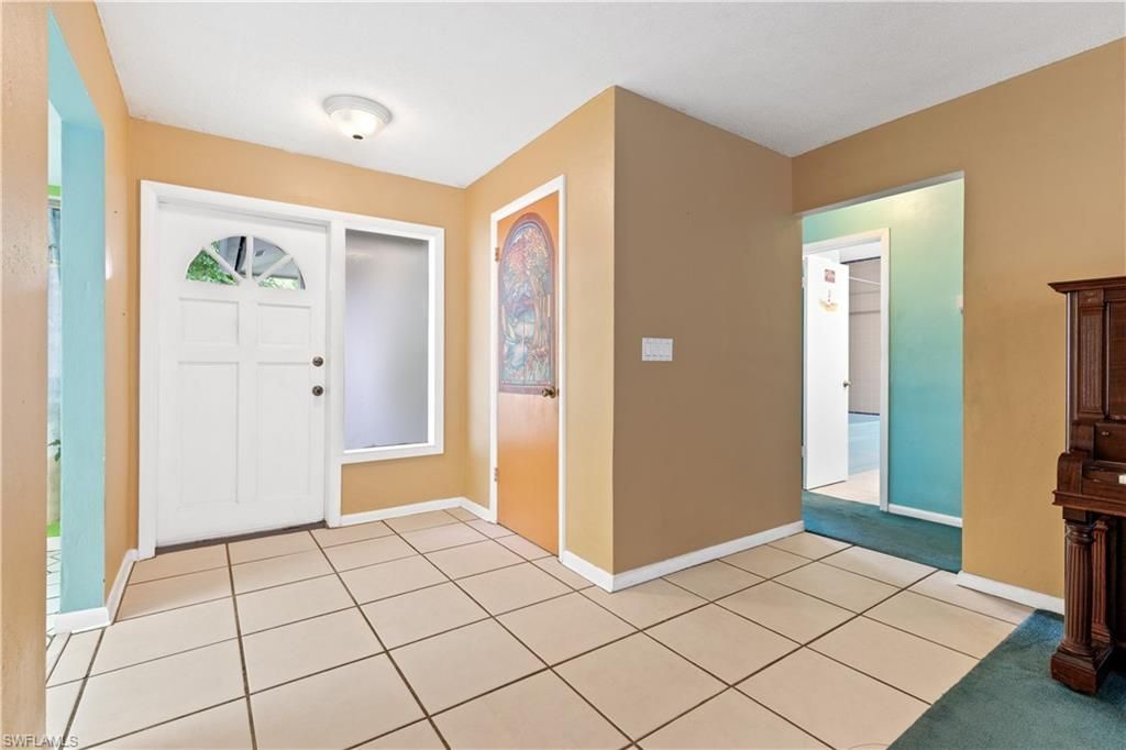 1330 SE 44th Ter, Cape Coral, FL 33904 Photo