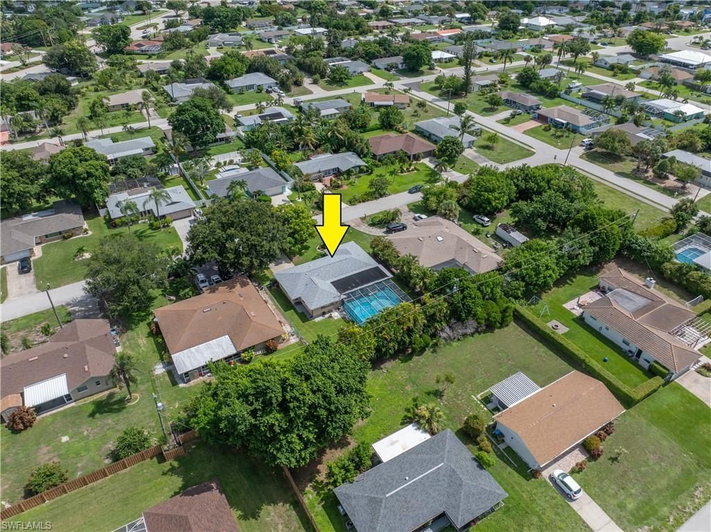1330 SE 44th Ter, Cape Coral, FL 33904 Photo