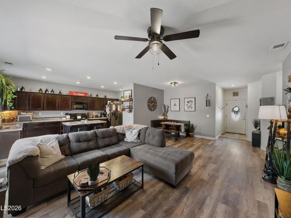 18617 Ivyberry Court, Reno, NV 89508