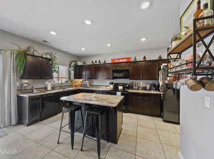 18617 Ivyberry Court, Reno, NV 89508 Photo