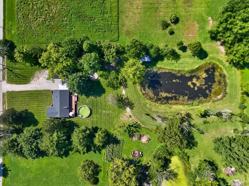 8261 Morrow Cozaddale Road, Hamilton Twp, OH 45152 Photo 3