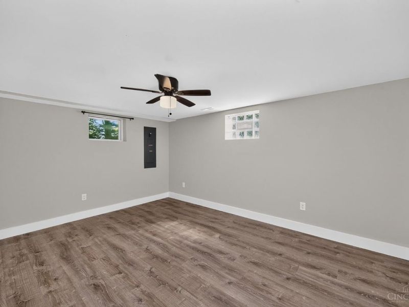 8261 Morrow Cozaddale Road, Hamilton Twp, OH 45152 Photo 32