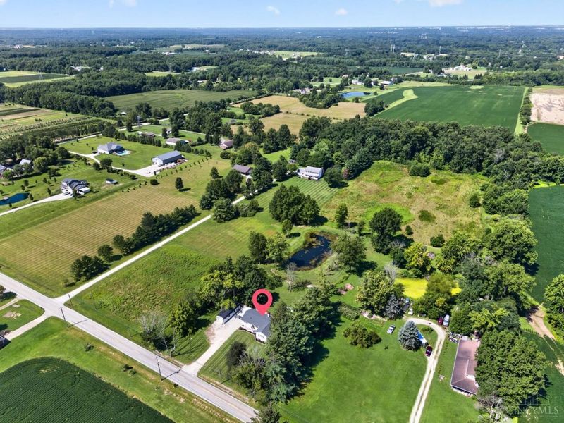 8261 Morrow Cozaddale Road, Hamilton Twp, OH 45152 Photo 6