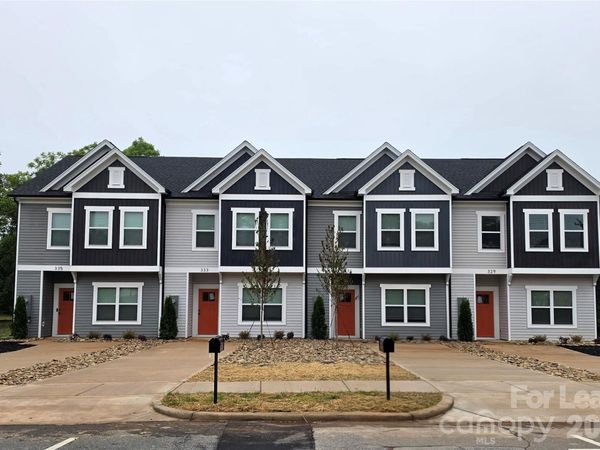 333 S Broad Street , Mooresville, NC 28115