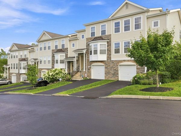227 Orleans Road , Unit 14-6, Newburgh, NY 12550