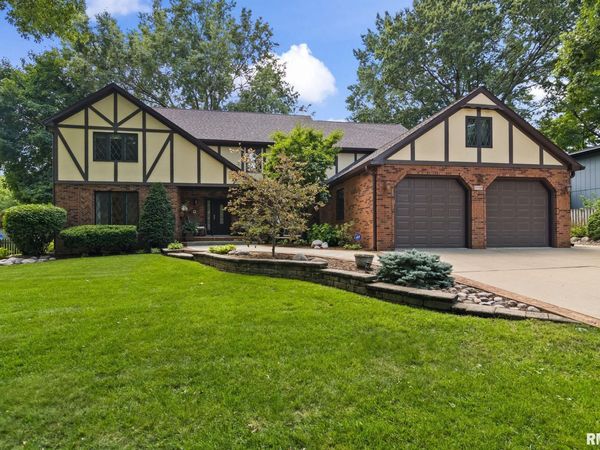 3508 BLUFF Road, Springfield, IL 62711