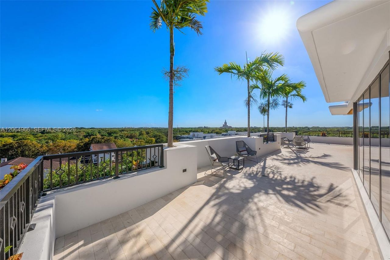 701 Valencia Ave , Unit 403, Coral Gables, FL 33134 Photo