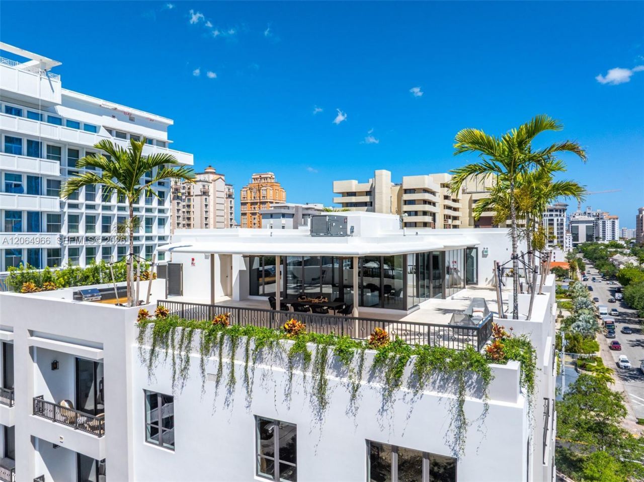 701 Valencia Ave , Unit 403, Coral Gables, FL 33134 Photo