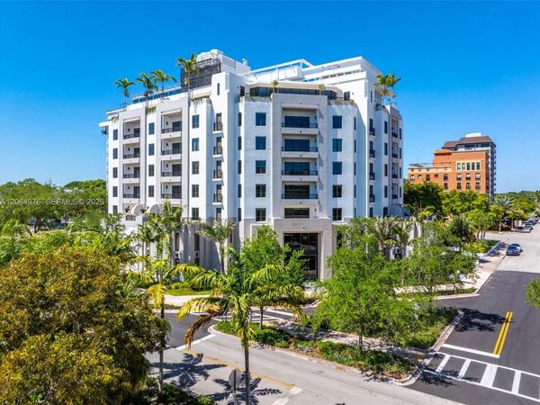701 Valencia Ave , Unit 404, Coral Gables, FL 33134