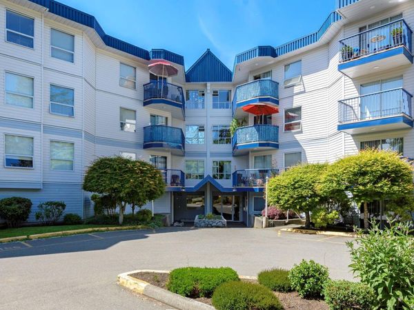 200 Back Rd , Unit #301, Courtenay, BC V9N 3W6
