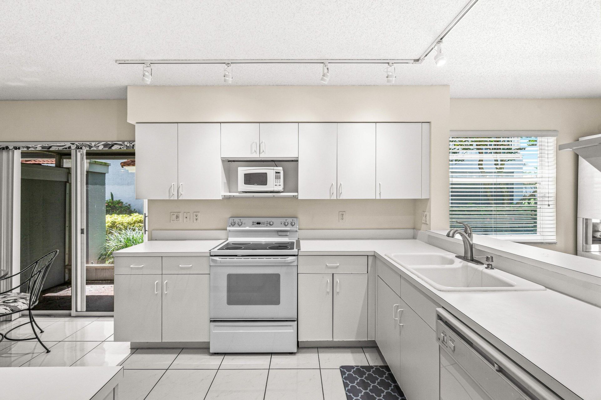 7408 Lake Meadow Way, Unit 101, Boynton Beach, FL 33437 Photo