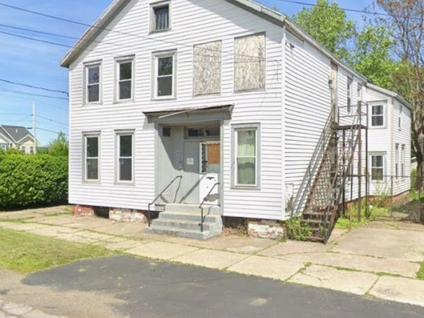 88 E 2nd Street , Dunkirk, NY 14048