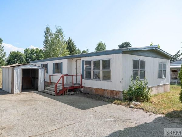 814 Dalmation Drive, IDAHO FALLS, ID 83402