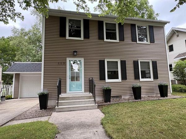 117 S 1ST STREET, Bonduel, WI 54107