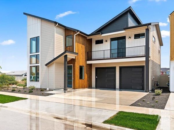 92 N Feather Reed Ave., Meridian, ID 83642