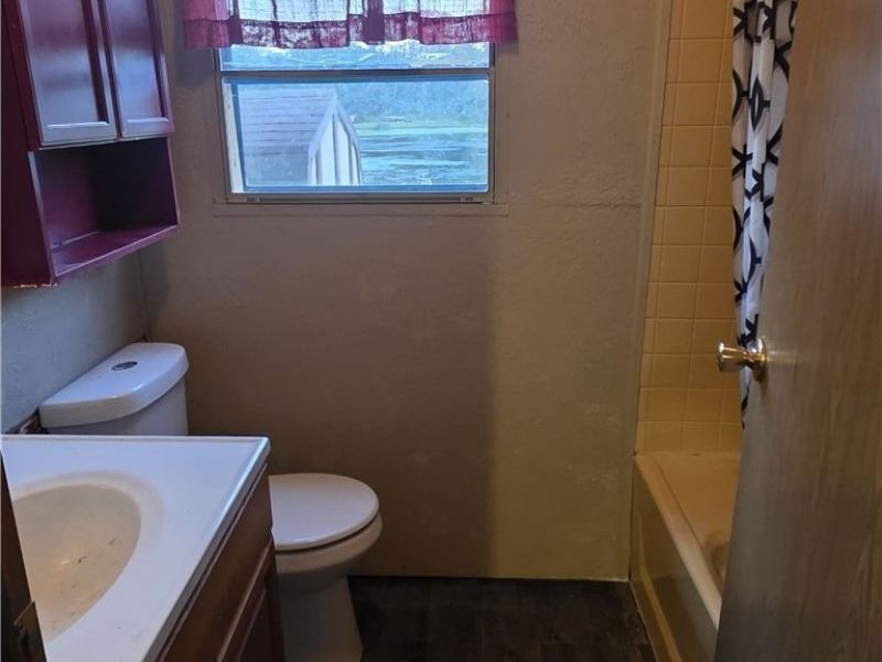 2139 Parkway Drive, Deerfield, OH 44411 Photo 16
