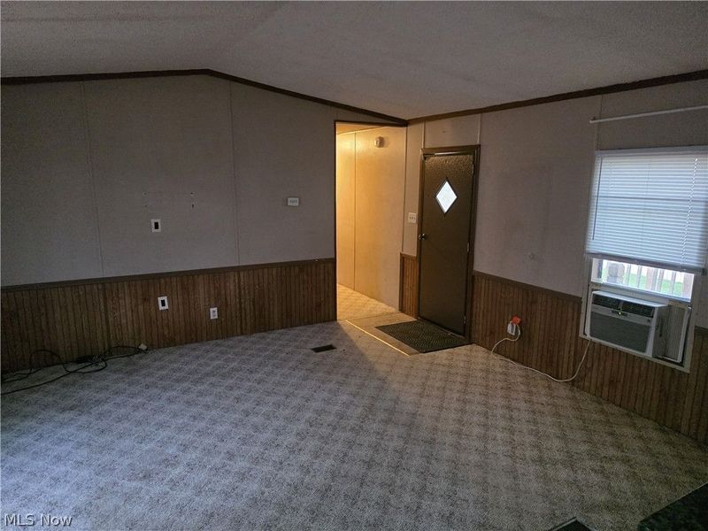 2139 Parkway Drive, Deerfield, OH 44411 Photo 6
